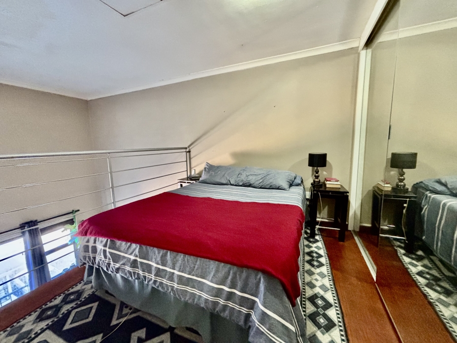 1 Bedroom Property for Sale in Sunridge Western Cape